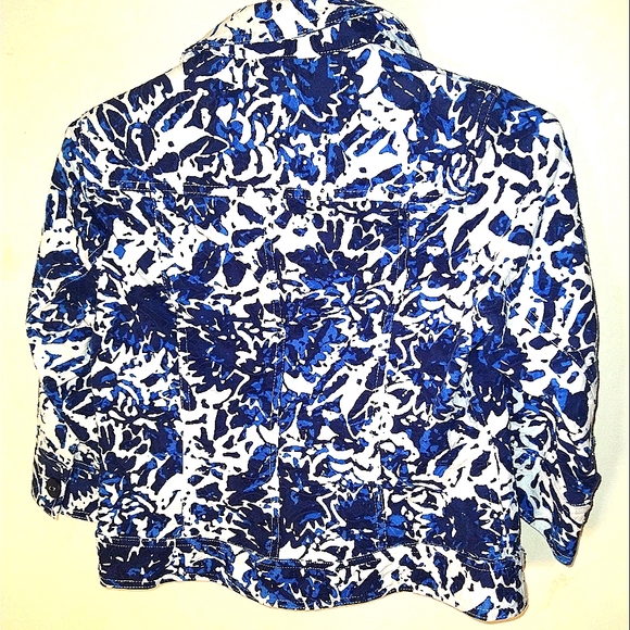 COLDWATER CREEK MISSES/TEENS SIZE P4 SMALL BLUE & WHITE JACKET ABSTRACT FLORAL. - Picture 2 of 8